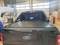Retrax One XR Ladeflächenabdeckung Ford F150 2015-2025 5.6ft. 170cm Ladefläche